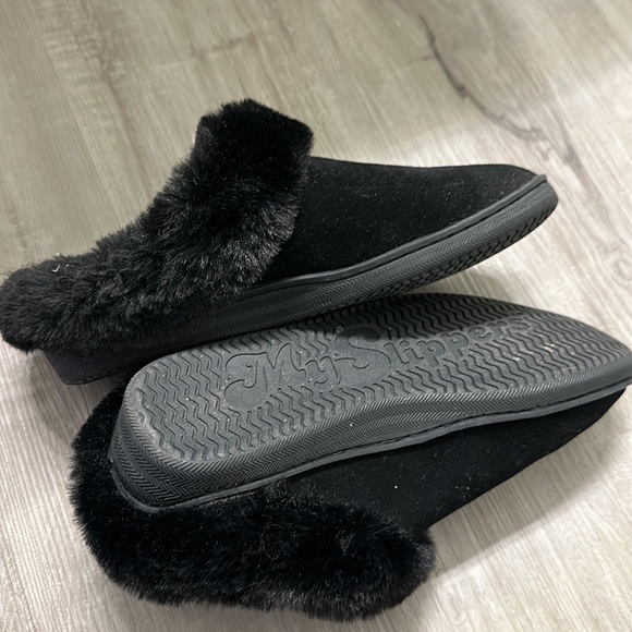 My slippers black slip on slippers size 8 - Picture 4 of 4